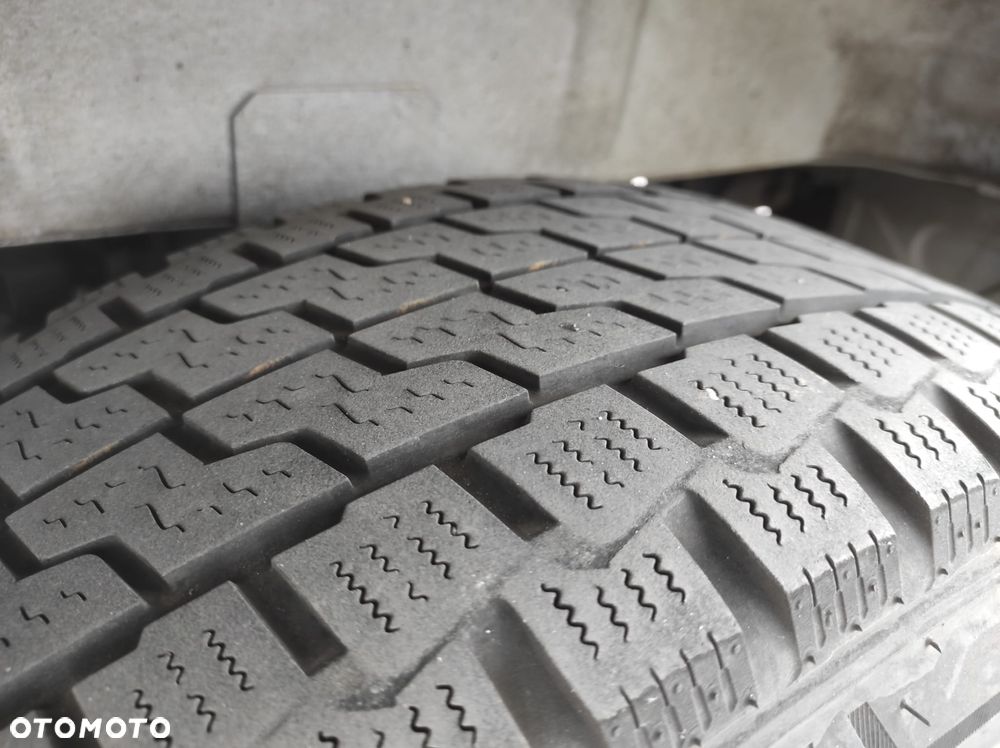 Iveco Daily 35S16 - 16