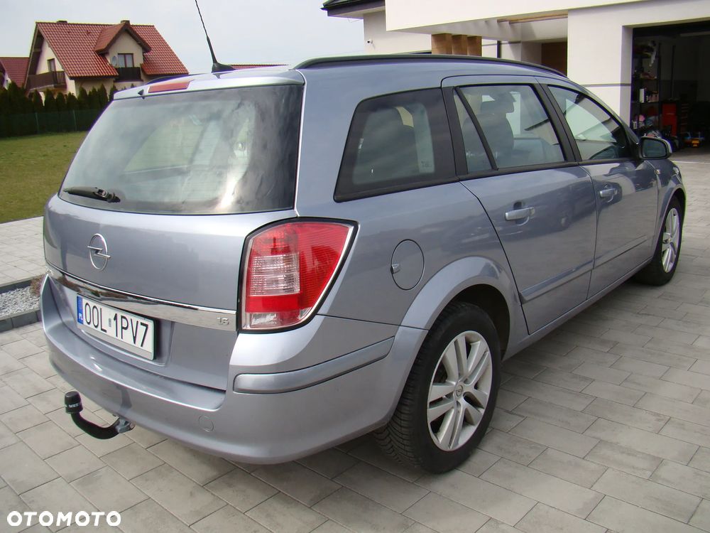 Opel Astra 1.6 Innovation - 9