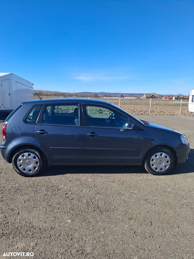 Volkswagen Polo - 5
