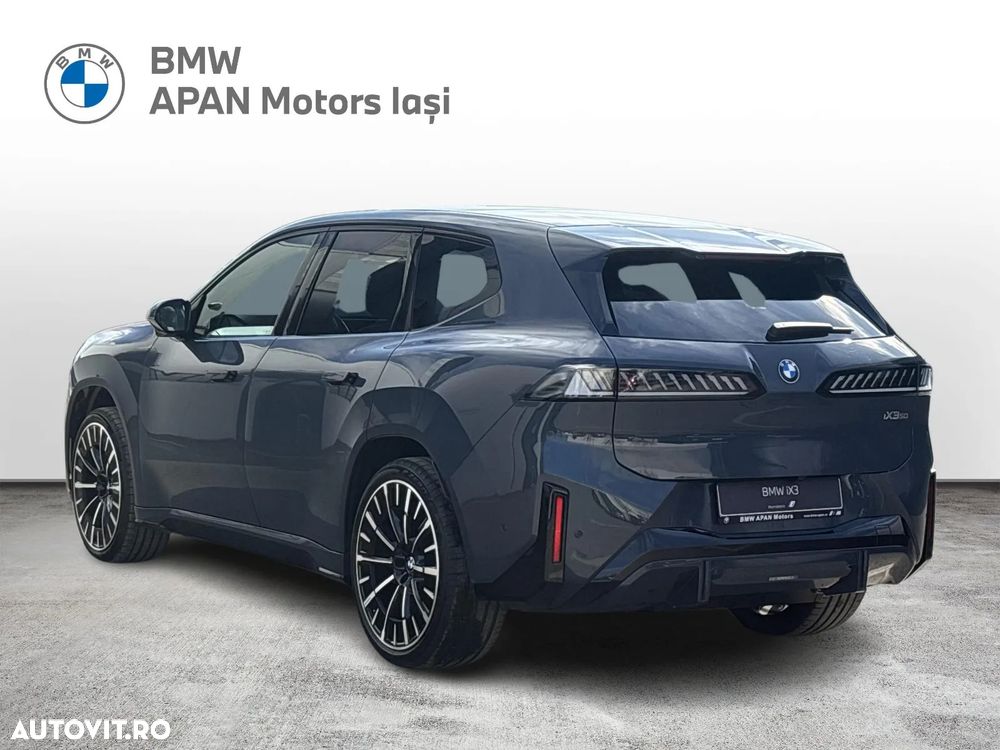 BMW iX3 50 xDrive - 7