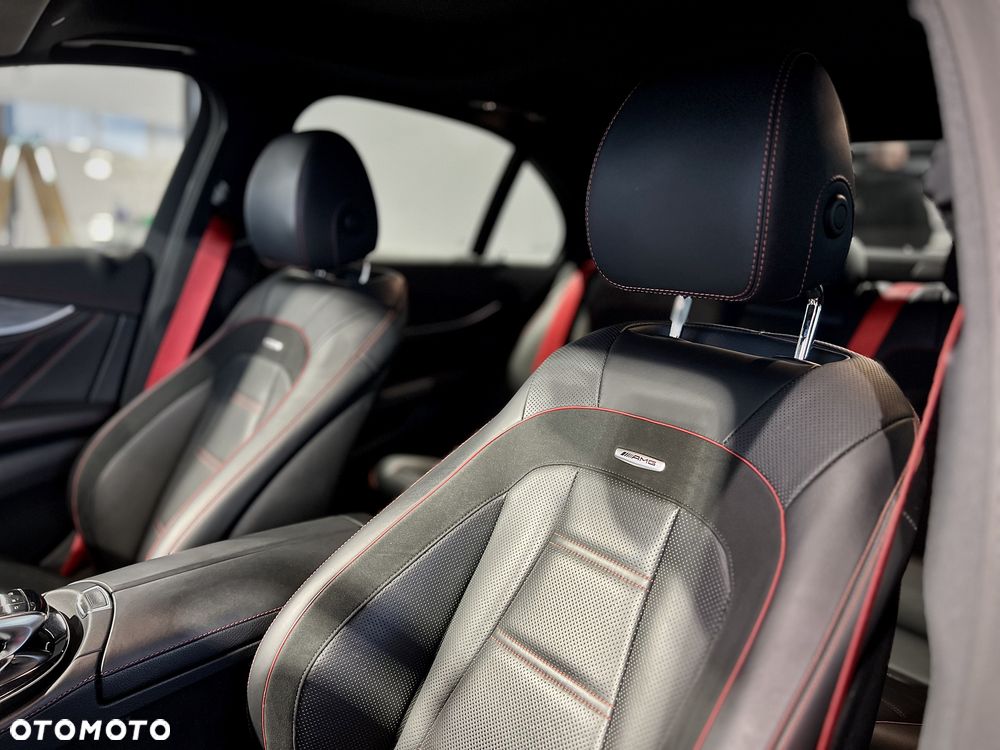 Mercedes-Benz Klasa E - 6