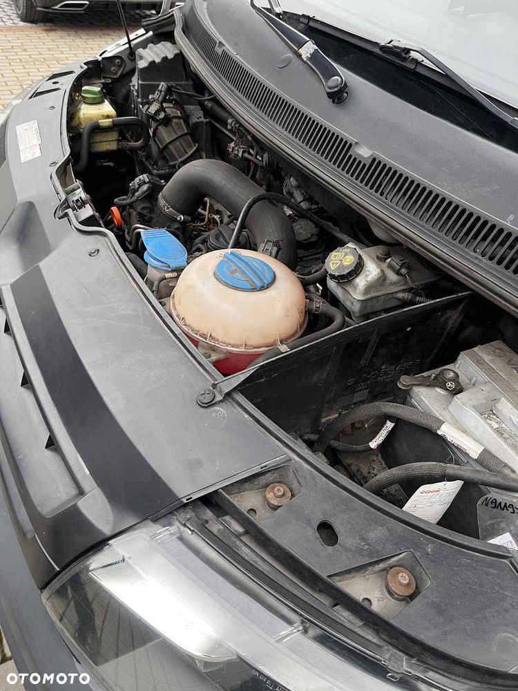 Volkswagen Transporter - 10