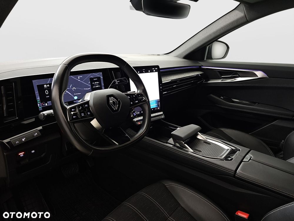 Renault Austral 1.3 TCe mHEV Techno - 9