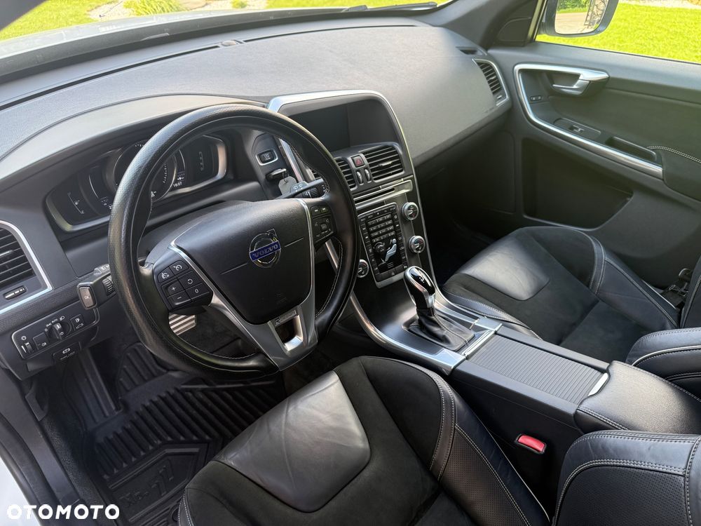 Volvo XC 60 D4 Drive-E Summum - 25