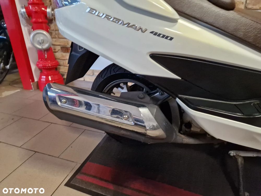 Suzuki Burgman - 35