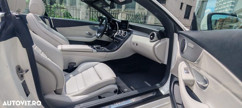 Mercedes-Benz C - 10