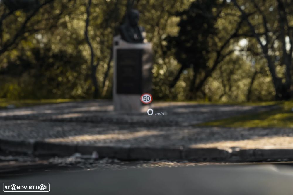 Bentley Bentayga V8 - 22