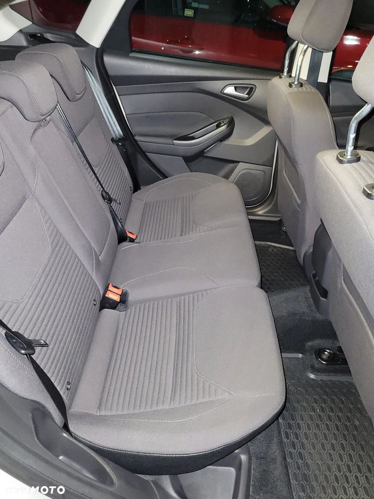Ford Focus 1.5 EcoBoost Titanium ASS - 12