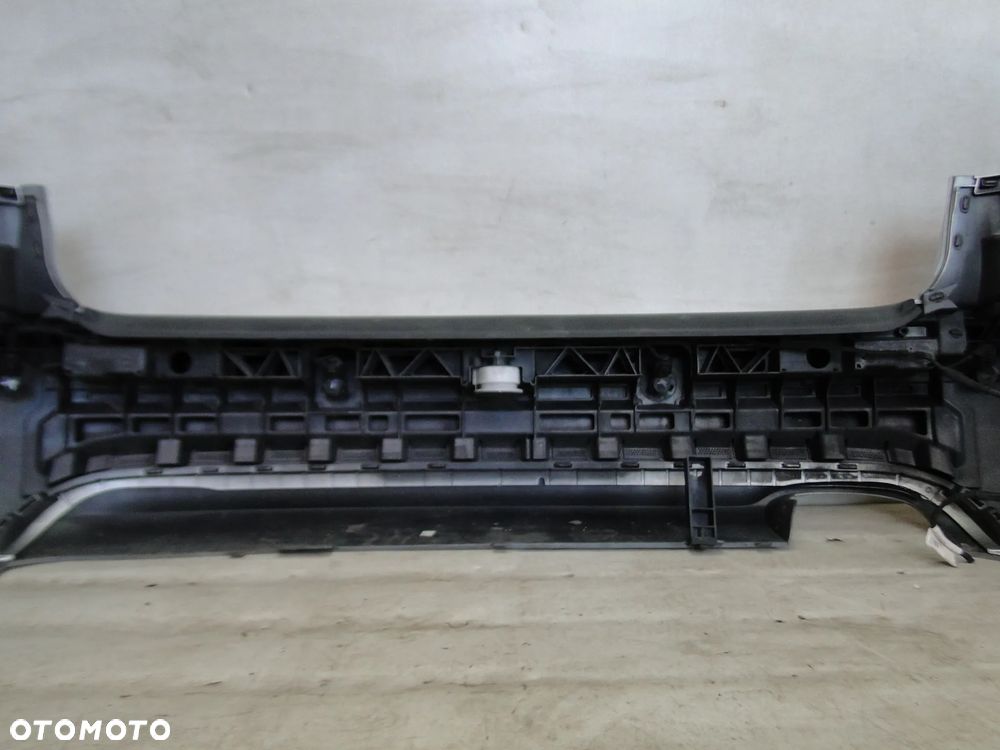 AUDI A4 B7 KOMBI ZDERZAK TYŁ TYLNY PDC CZUJNIKI COFANIA EUROPA - 24