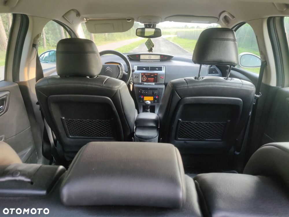 Citroën C4 1.6 16V Impress - 8