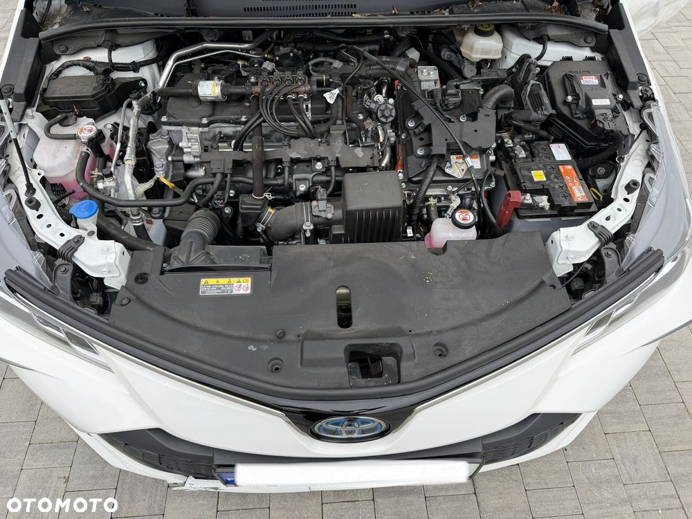 Toyota Corolla 1.8 Hybrid Comfort - 22
