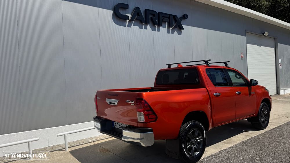 Toyota Hilux 2.4 D-4D 4WD Tracker - 9