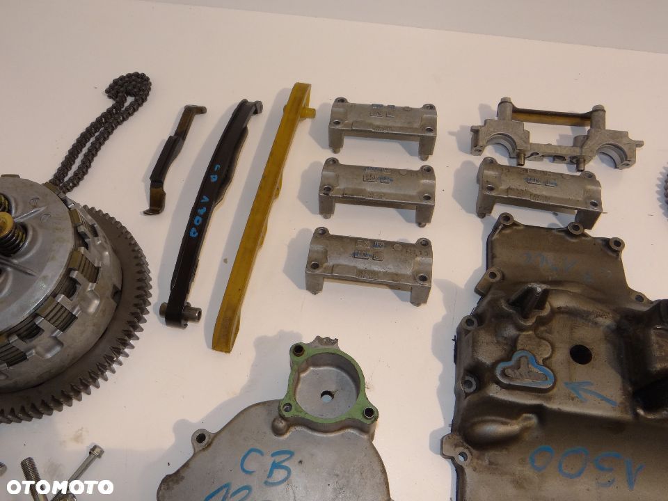 CB 1300 Wał + panewki + korbowody+ podpory wału, kosz sprzęgła, miska olejowa, wałek rozrządu, zawory, szklanki - 12