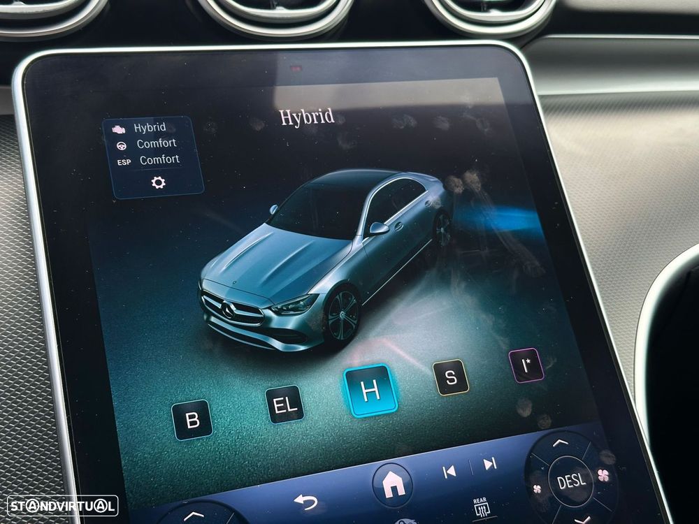 Mercedes-Benz C 300 e AMG Line - 24