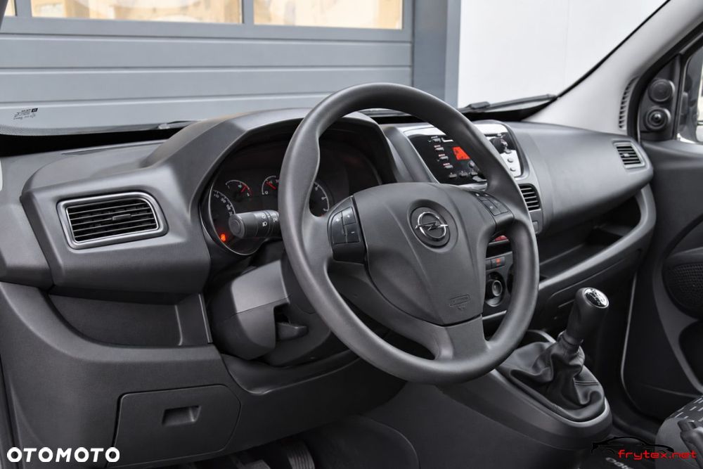 Opel Combo - 18