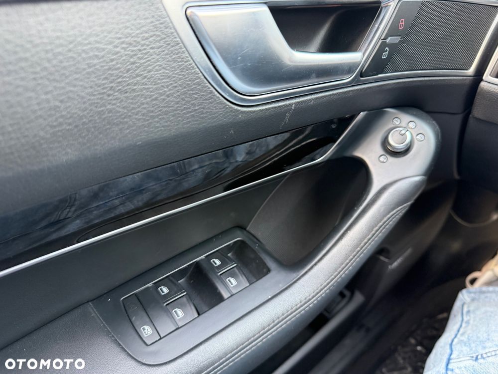 Audi A6 Avant 3.0 TFSI quattro tiptronic - 18