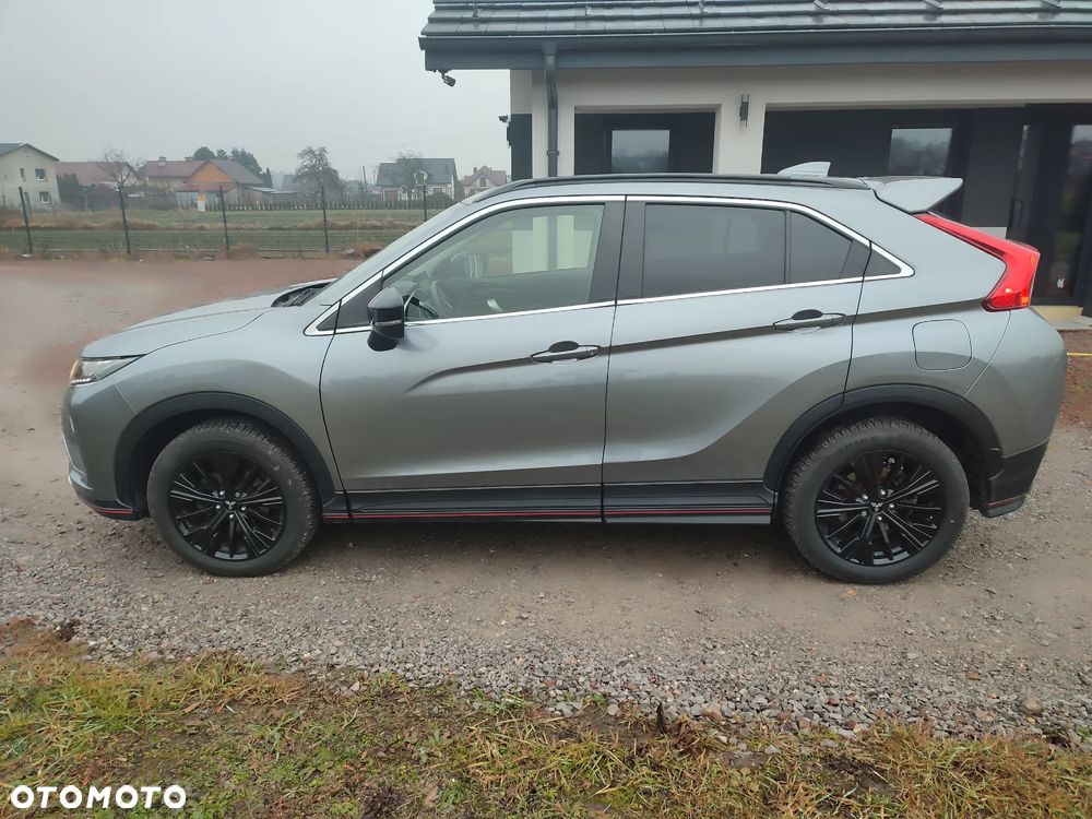 Mitsubishi Eclipse Cross 1.5 T-MIVEC (ClearTec) CVT 4WD Active+ - 4