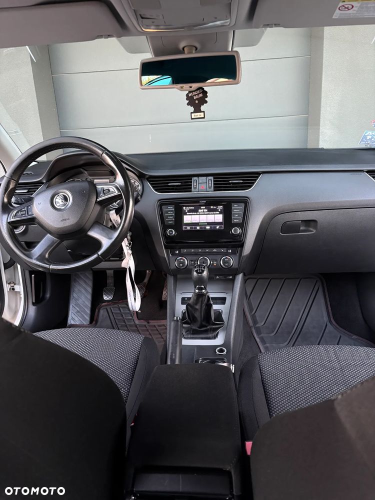 Skoda Octavia - 7