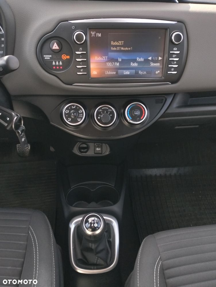 Toyota Yaris - 36