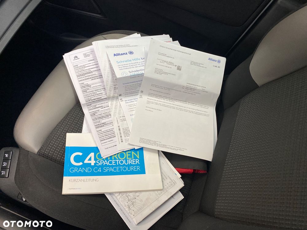 Citroën C4 Grand Picasso 2.0 HDi Exclusive - 28