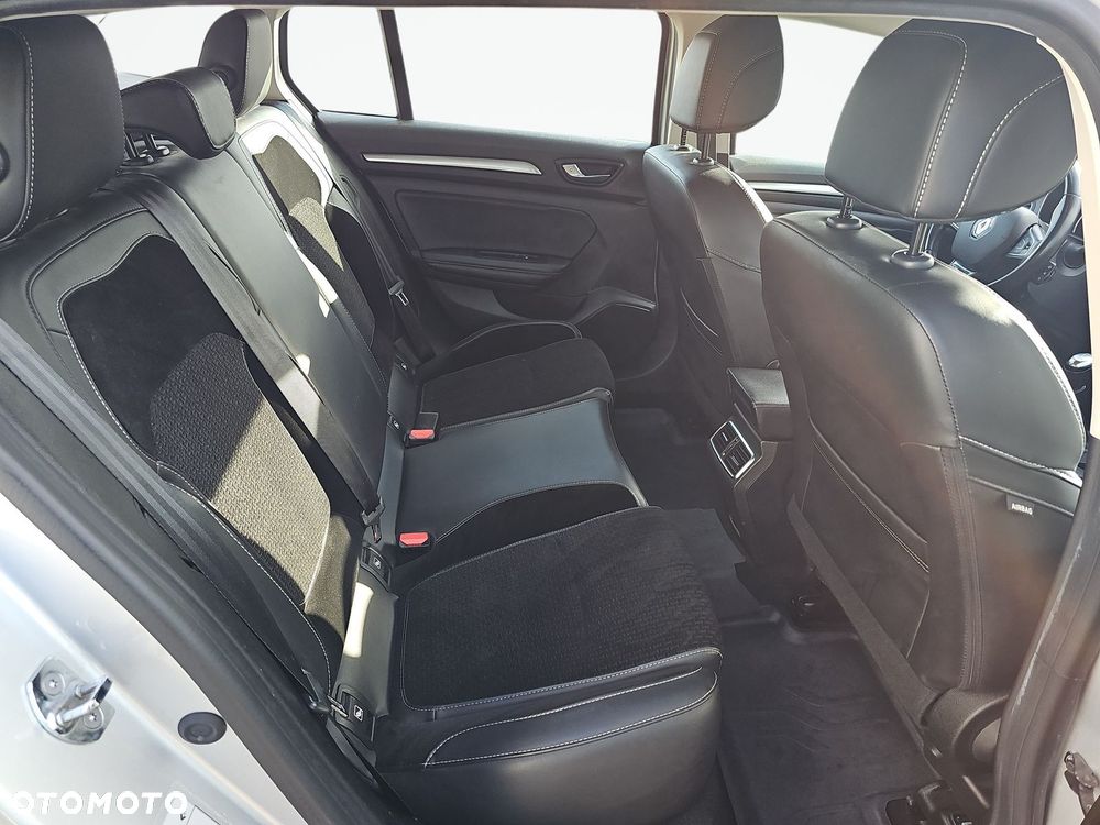 Renault Megane 1.5 Blue dCi Intens - 15