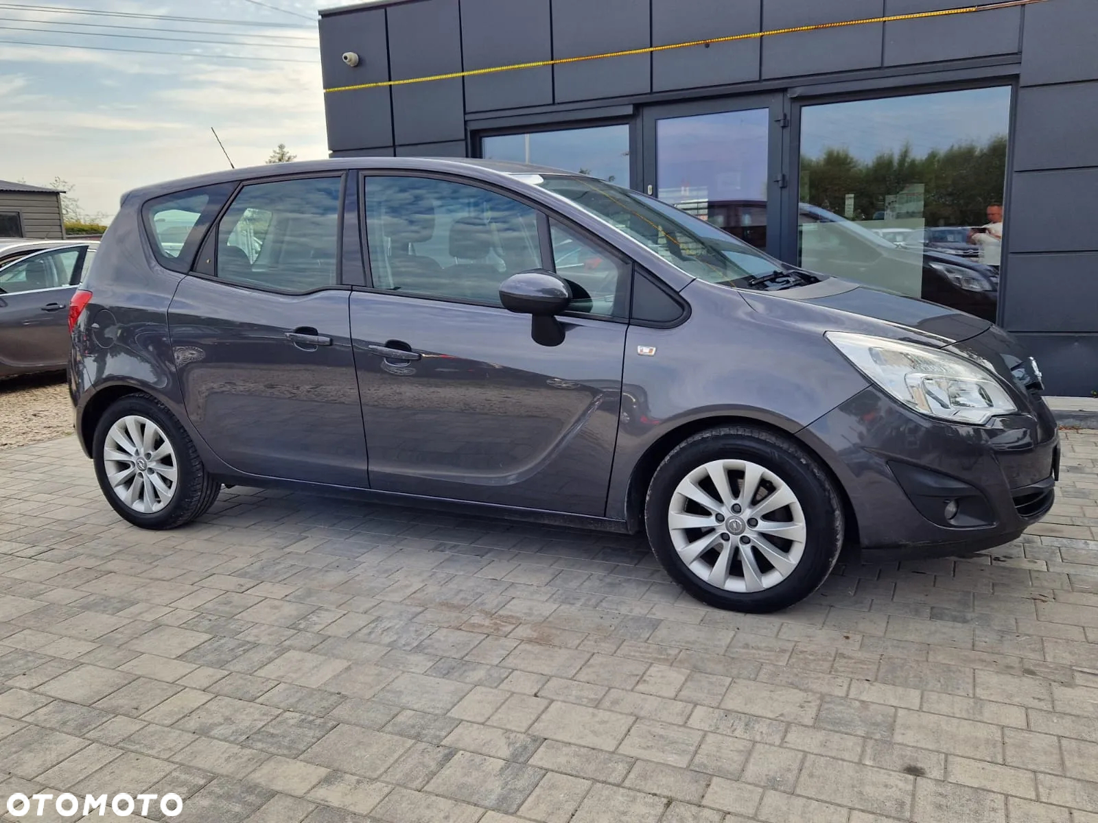 Opel Meriva 1.4 Color Edition - 11