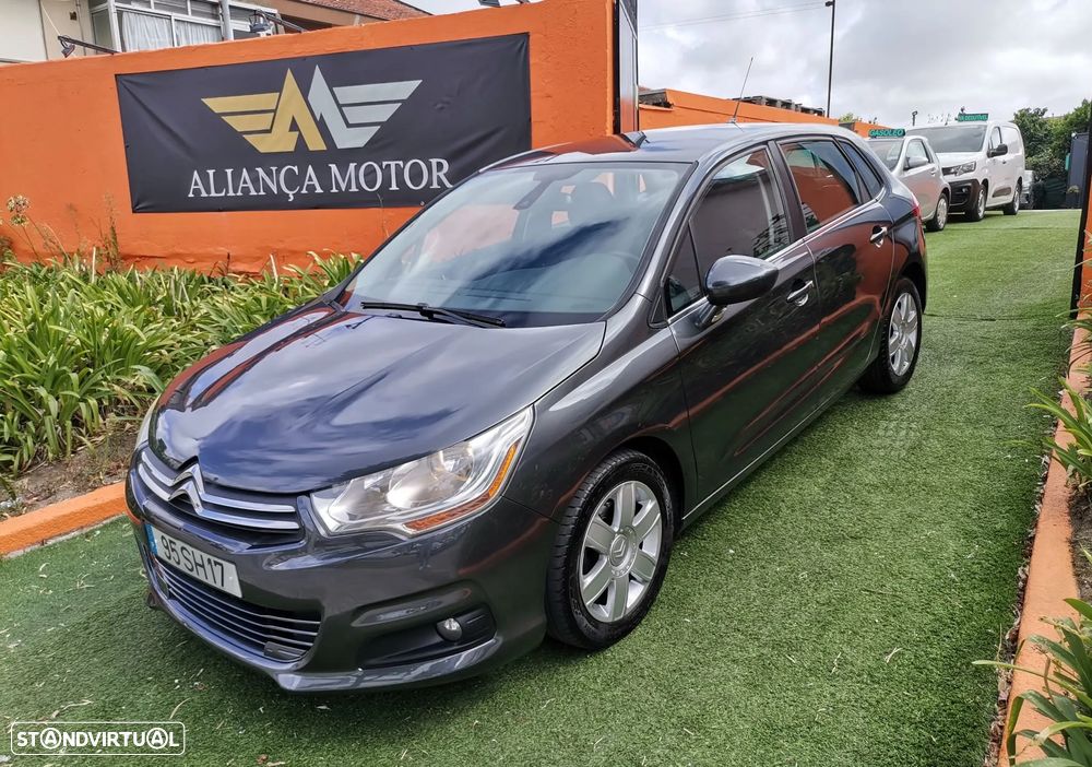 Citroën C4 e-HDi 115 ETG6 Selection - 1