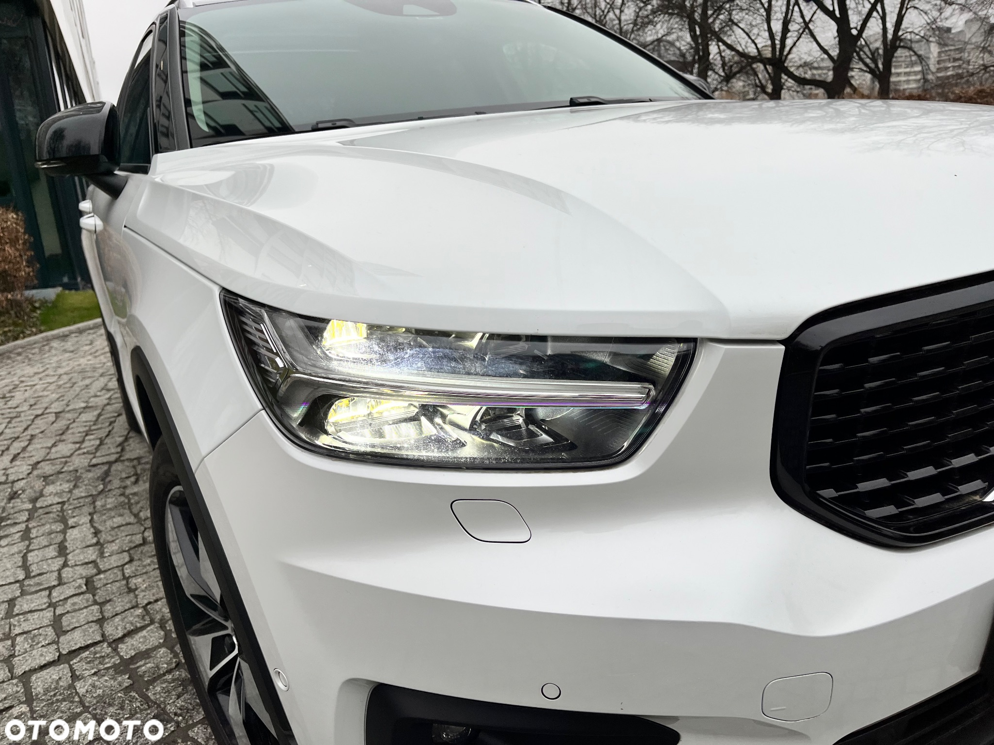 Volvo XC 40 T4 R-Design - 12