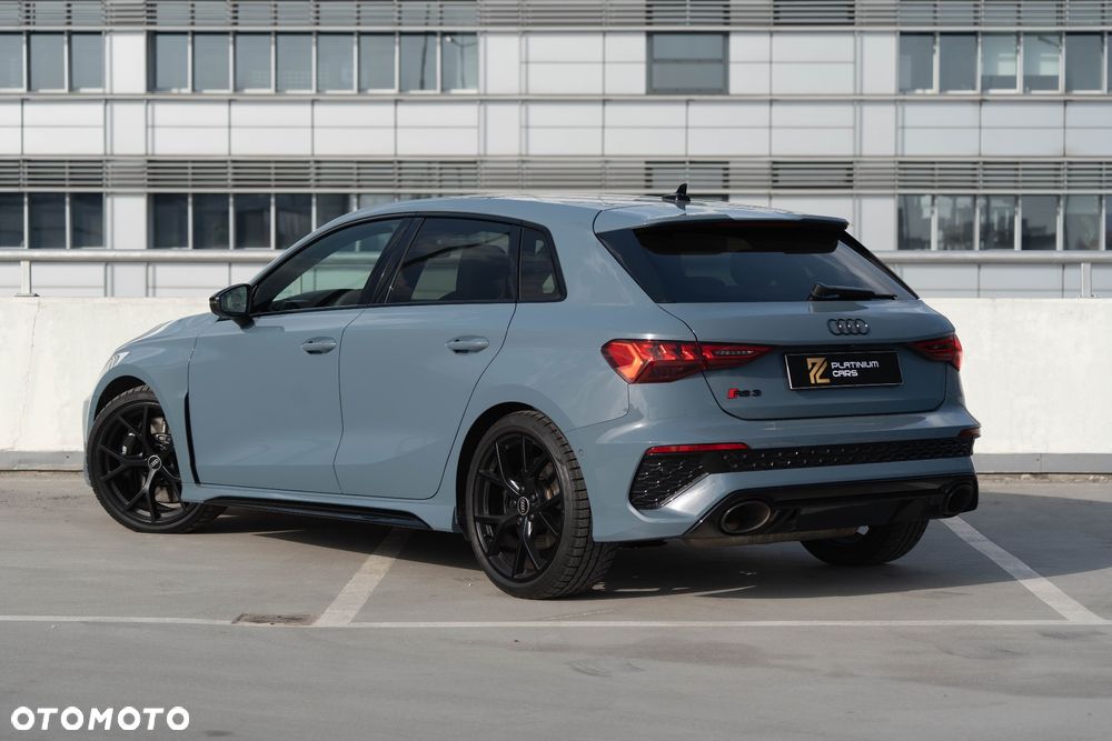 Audi RS3 Sportback - 4