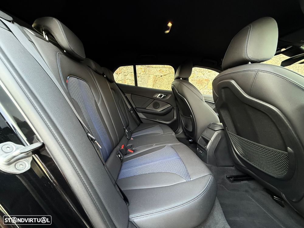 BMW 116 d Pack Desportivo M Auto - 9