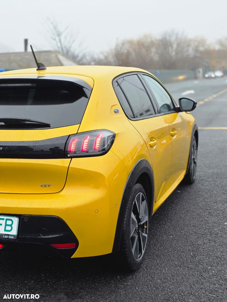 Peugeot 208 e-208 GT-Line - 9