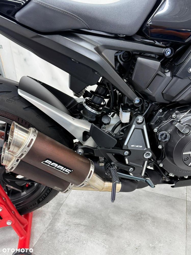 Honda CB - 18
