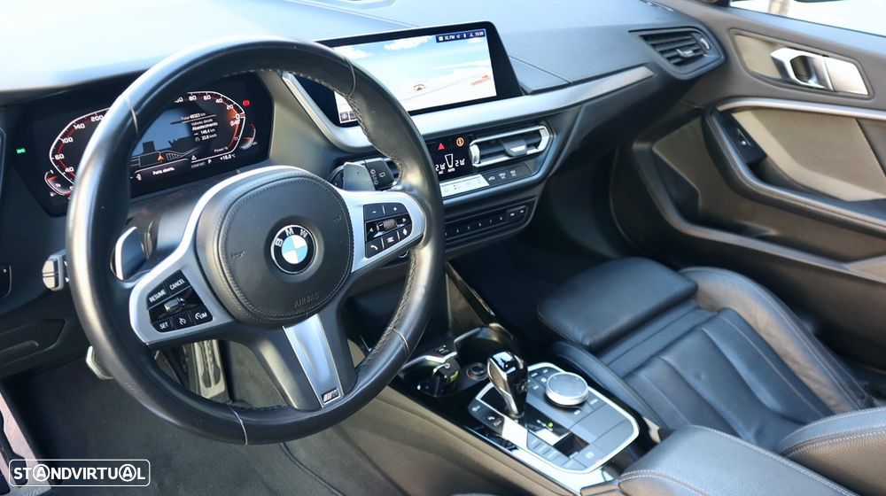 BMW M135i xDrive - 21