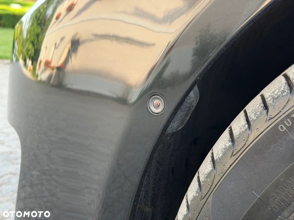 BMW Seria 7 730d xDrive - 5