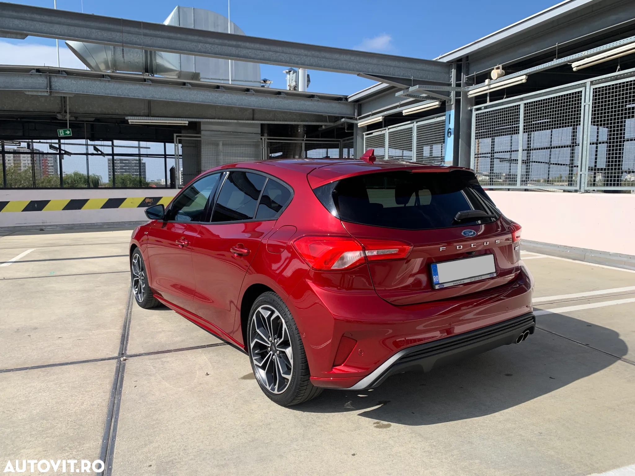 Ford Focus 1.0 EcoBoost ST-Line - 6