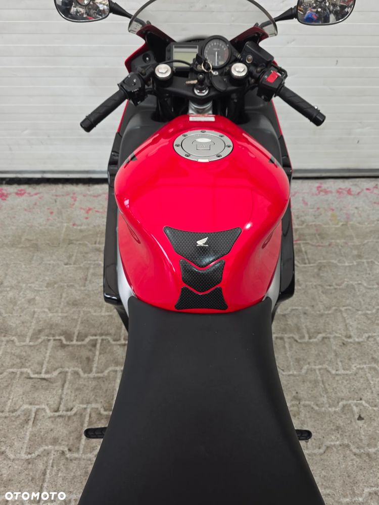 Honda CBR - 30