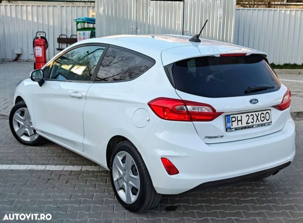 Ford Fiesta 1.5 TDCi S&S TREND - 11