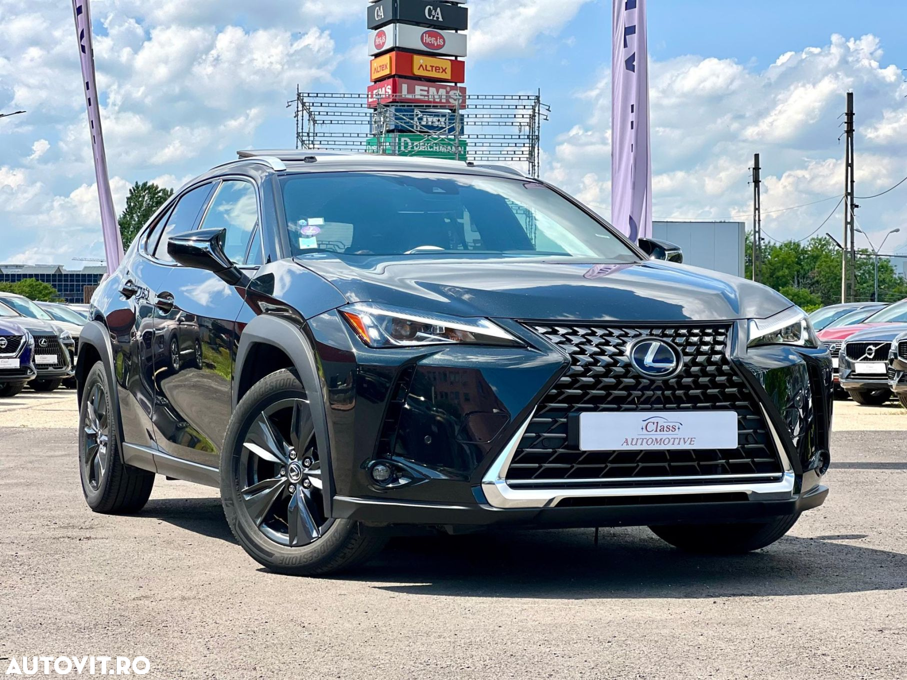 Lexus UX 250h 2.0L HEV 20H- (178 HP) 4X2 CVT Executive - 2