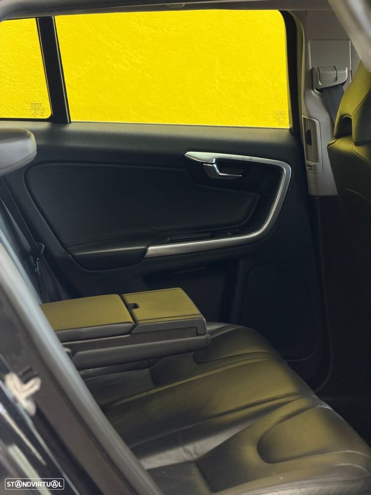 Volvo V60 - 23