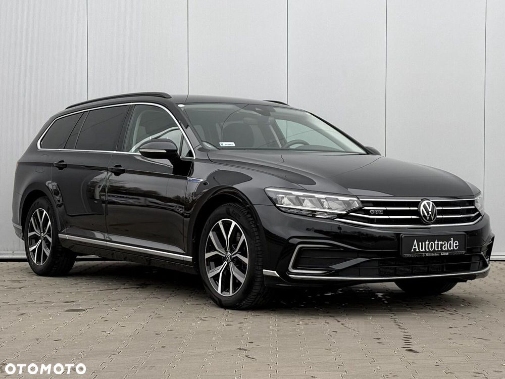 Volkswagen Passat - 3