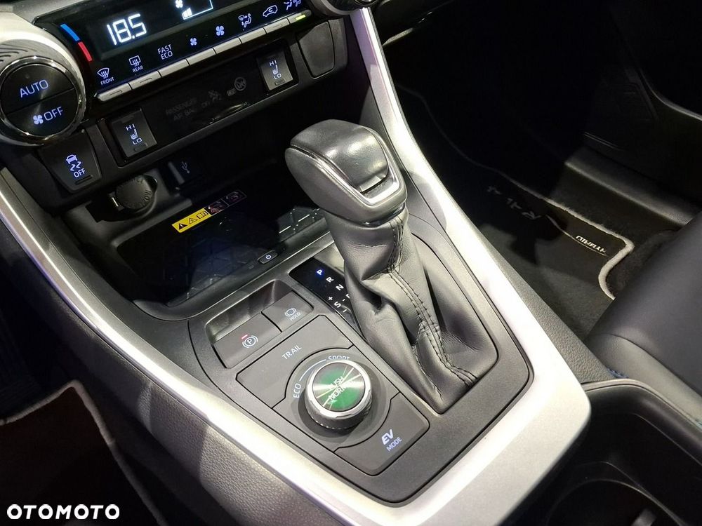 Toyota RAV4 2.5 Hybrid Selection 4x4 - 34