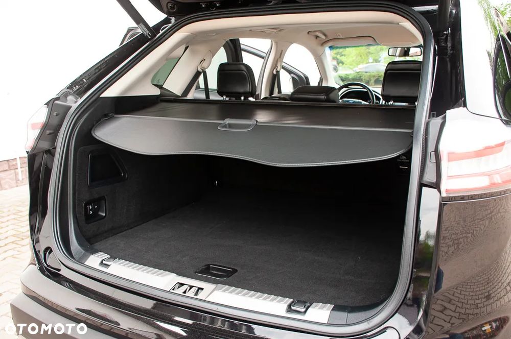 Ford Edge 2.0 EcoBlue Bi-Turbo 4x4 Titanium - 24
