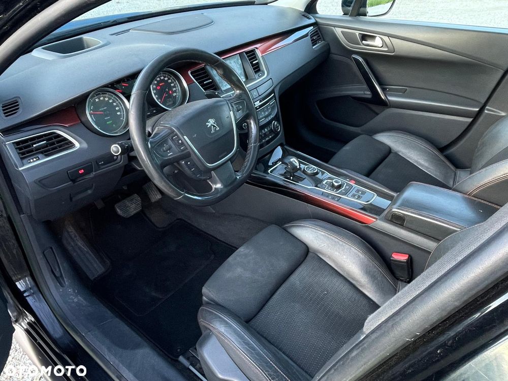 Peugeot 508 RXH Hybrid4 - 9