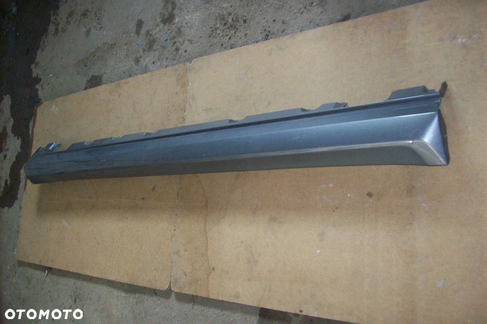 listwa progowa prawa mercedes glk w204 - 1