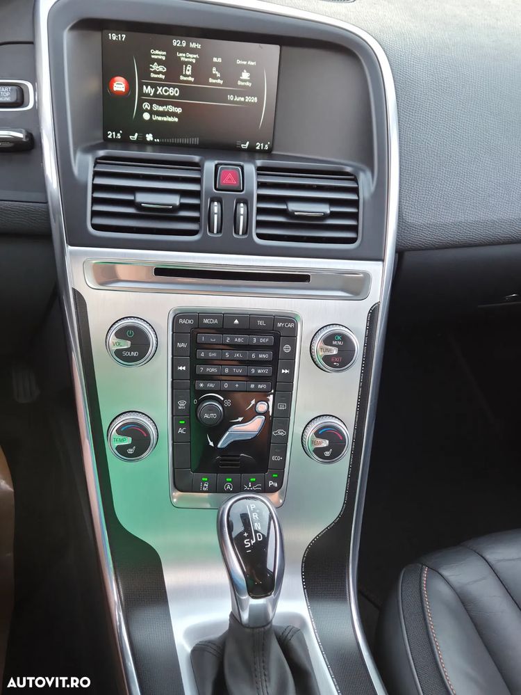 Volvo XC 60 D4 Geartronic Ocean Race - 26