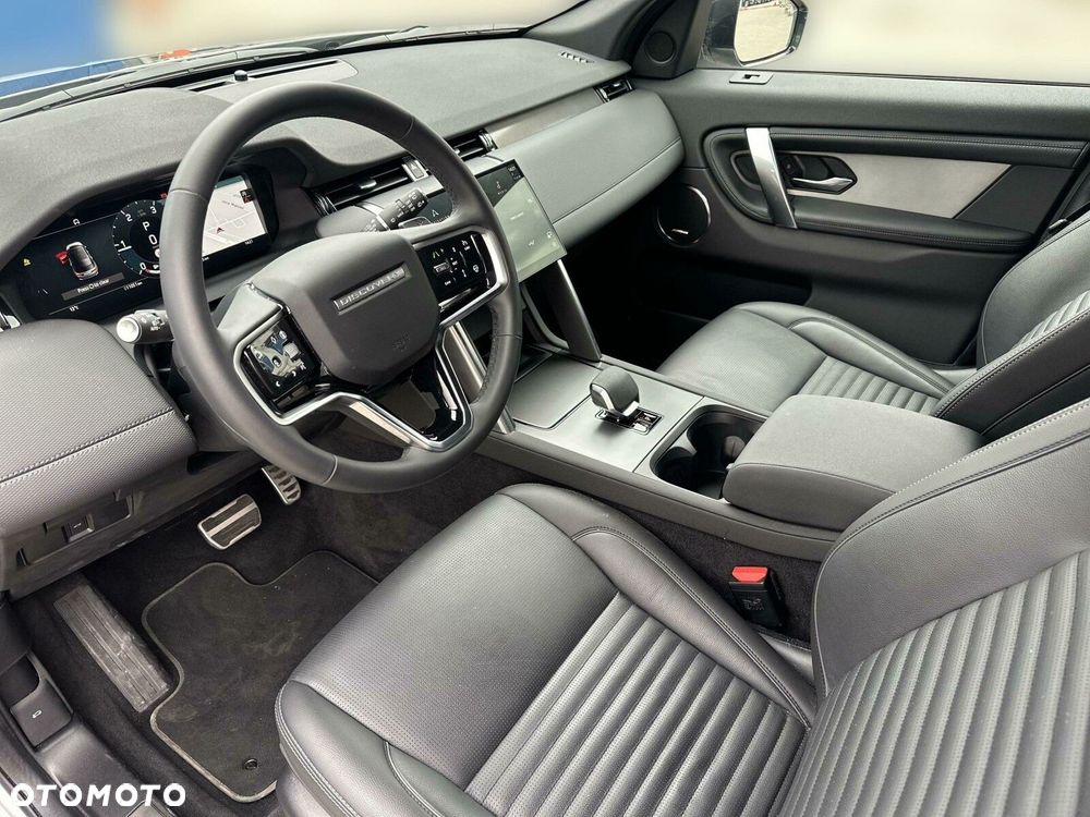Land Rover Discovery Sport - 16