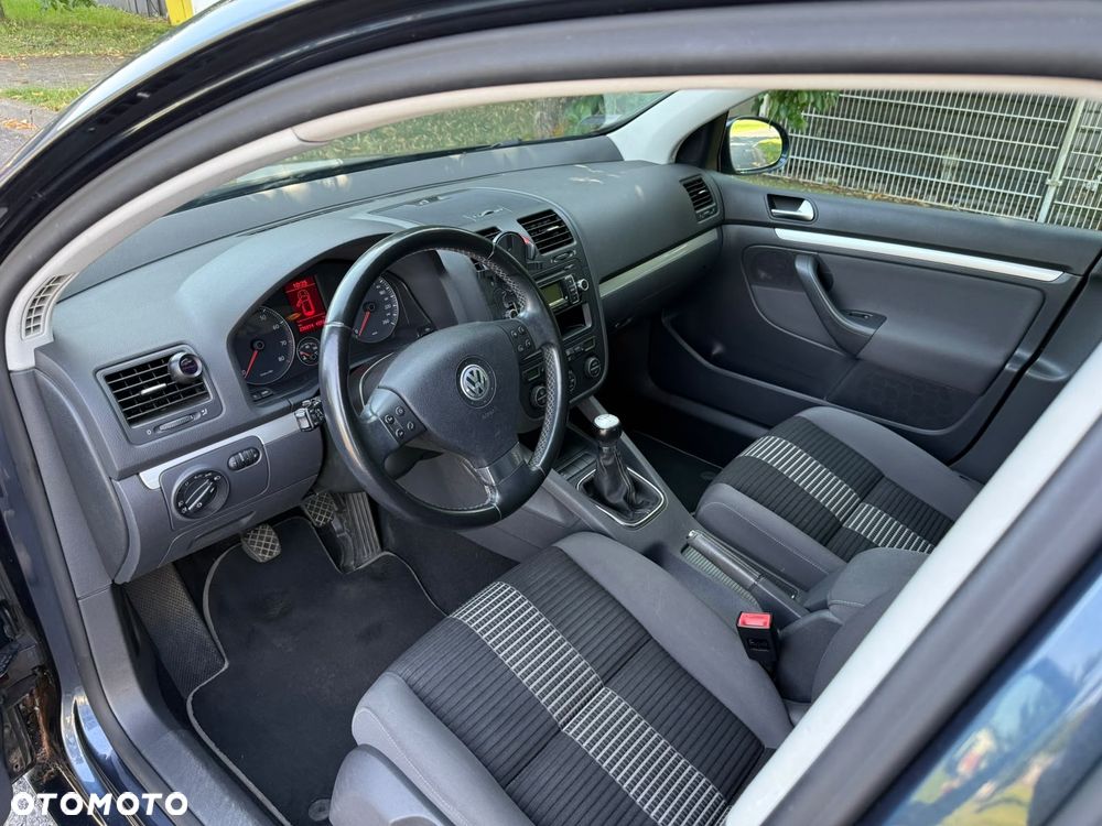 Volkswagen Golf 1.6 United - 6
