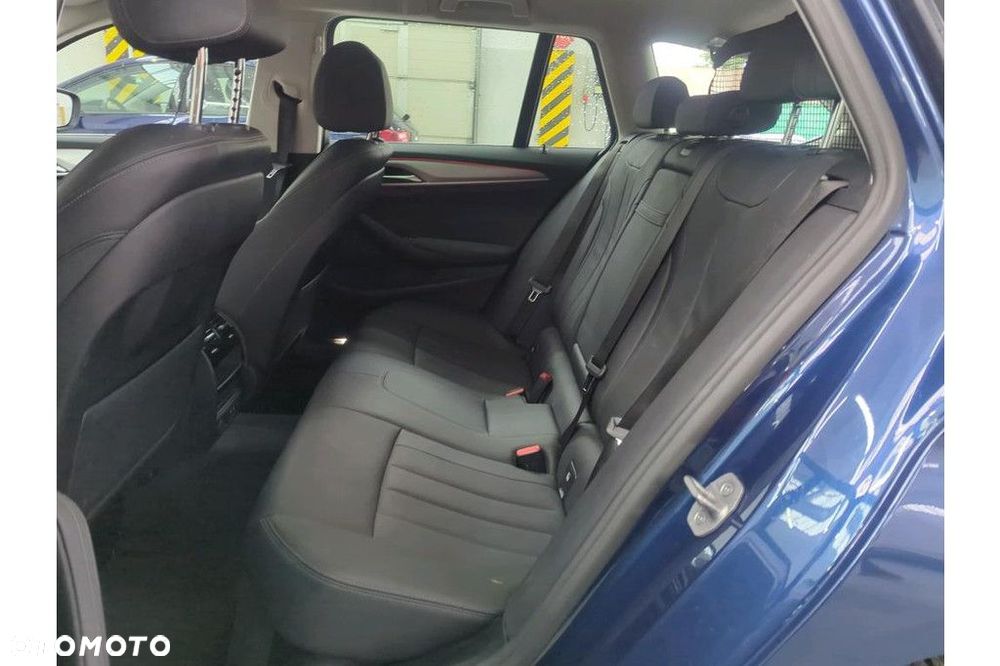 BMW Seria 5 - 11