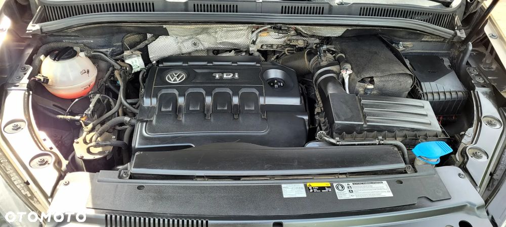 Volkswagen Sharan 2.0 TDI (BlueMotion Technology) Highline - 20