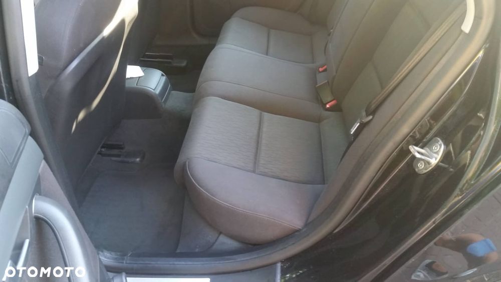 Audi A4 Avant 1.6 - 6
